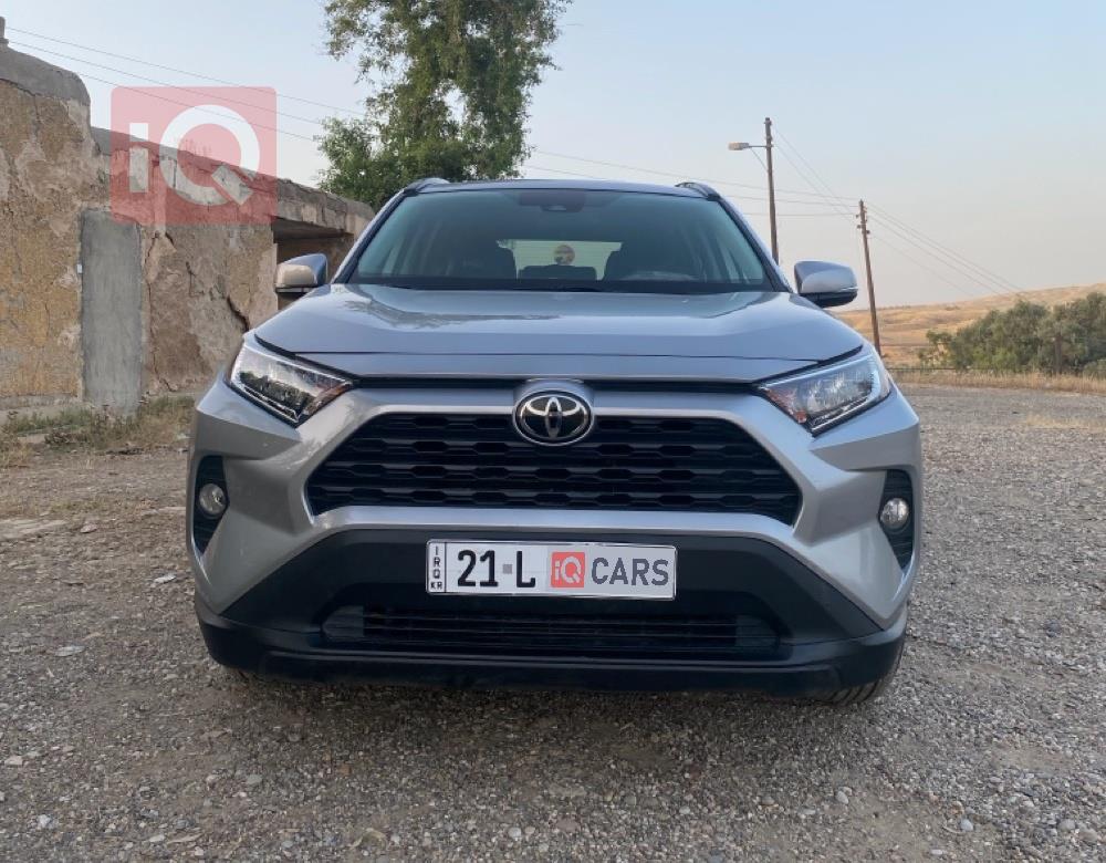 تويوتا راف 4